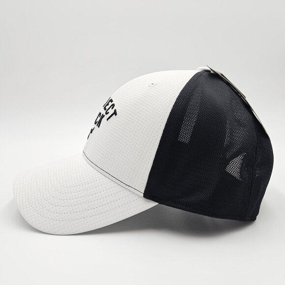 Under Armour Men’s Blitzing Trucker Mesh Hat Black/Red Adjustable Snapback 13834 - Picture 4 of 7